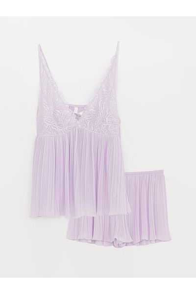 LC Waikiki V-Neck Lace Detailed Strappy Satin Women's Pajamas Set with Shorts