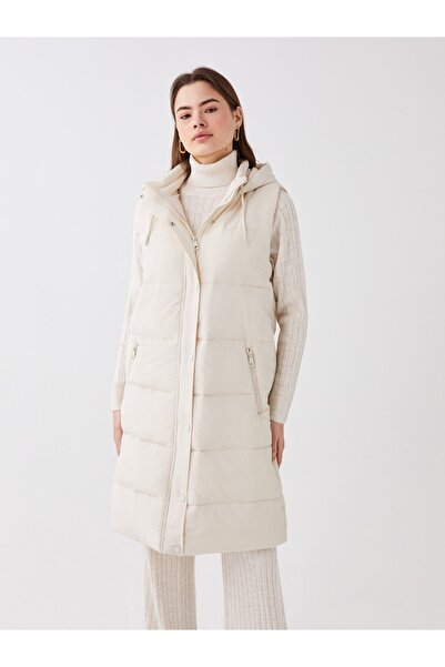 LC Waikiki Kadın Kapüşonlu Düz Şişme Yelek