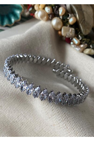 Aksesuar Çelik Silver Damla Suyolu Esnek Kelepçe Bileklik