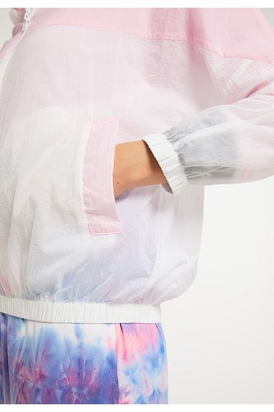 myMo ATHLSR Windbreaker
