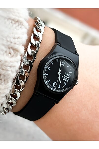 Q&Q Brand Black Silicone Band Small Case Numeral Wristwatch + Bracelet
