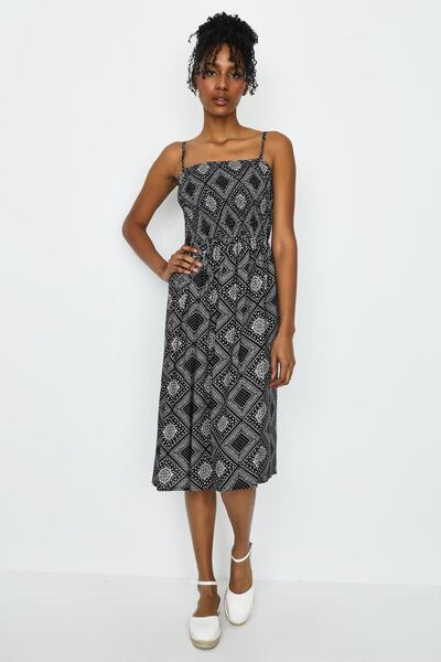 Select Moda Γυναικείο φόρεμα με λουράκι Gipe με λεπτομέρειες