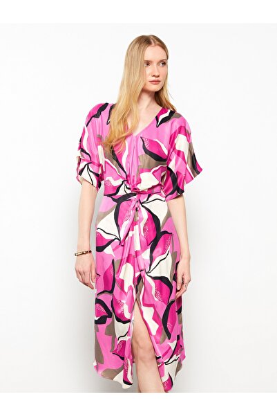 LC Waikiki Gemustertes Damenkleid aus Viskose mit V-Ausschnitt und kurzen Ärmeln