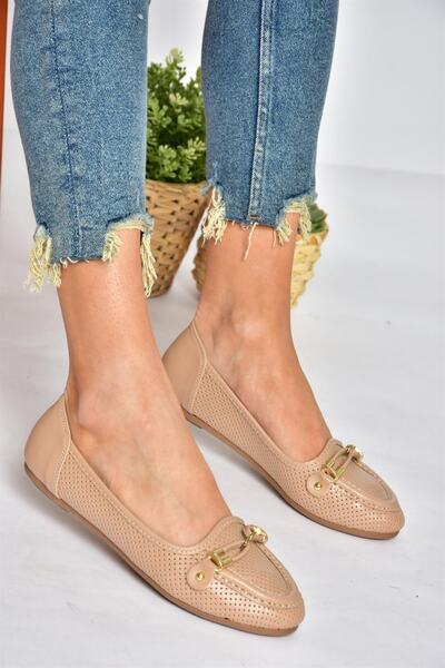 Fox Shoes P250005409 عشرة أحذية نسائية مسطحة عادية