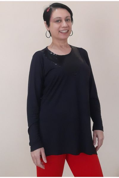 Mertcan Butik Black Combed Cotton Viscose T-Shirt with Sequin Pallet Detail on the Front