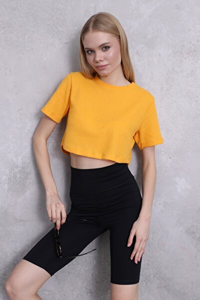 Mad&Calf Women's Waffle Textured Crew Neck Oversize Crop T-shirt