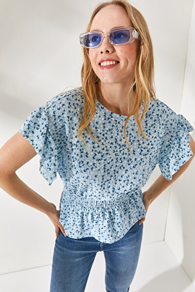 Olalook Bluză de damă, cu flori, albastru baby, cu talie elastică și mâneci cu volan, BLZ-19002201
