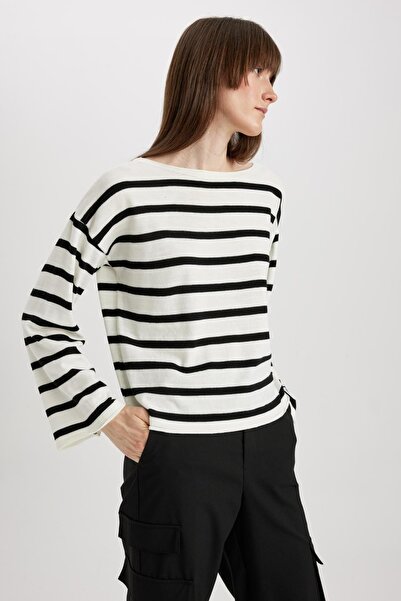 DeFacto Sweter w paski o luźnym kroju z okrągłym dekoltem A7211ax23sm