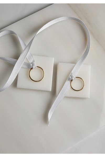 MERALP Silver Scissors Promise/ Engagement Natural Marble Ring Riser