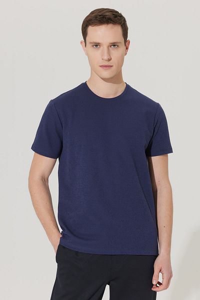 ALTINYILDIZ CLASSICS Marineblaues Slim-Fit-Baumwoll-T-Shirt mit schmalem Schnitt und Rundhalsausschnitt für Herren