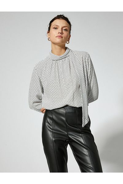 Koton Bluză cu guler înalt, cu model detaliat