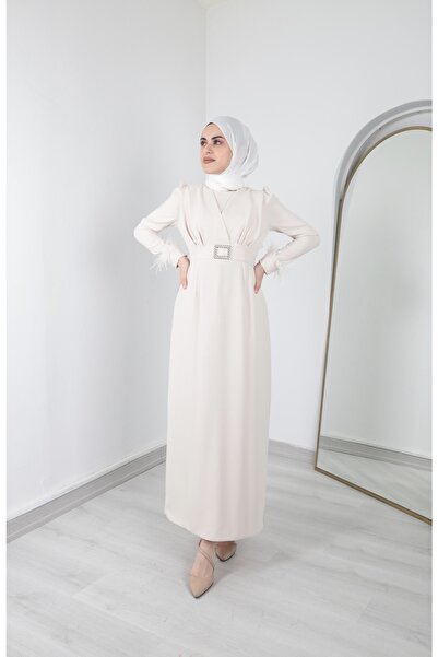 By Hacer Ayaydın Fashion Φόρεμα Hijab σε μορφή μολυβιού με λεπτομέρεια από πούπουλα στα μανίκια