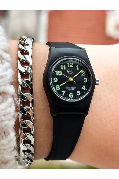 Q&Q Brand Black Silicone Band Small Case Numeral Wristwatch + Bracelet