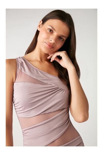 Kom Μαγιό Κουέλα