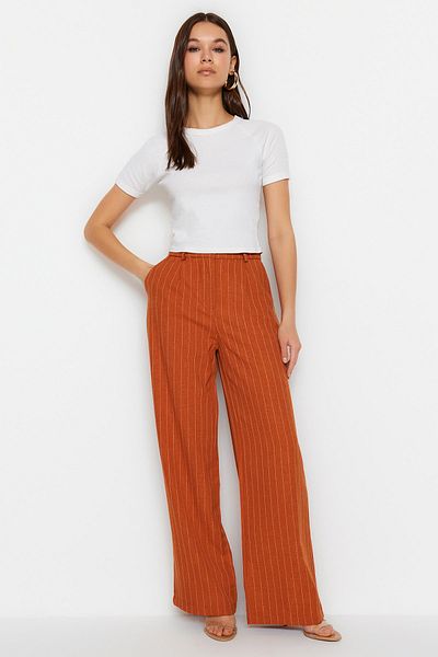 Trendyol Collection Braune, hoch taillierte, weit geschnittene, gewebte Hose mit weitem Bein und gestreiftem Bein TWOSS22PL0100