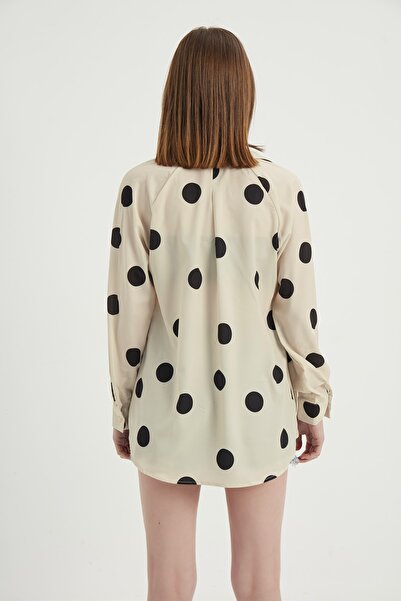 MEECY Γυναικείο πουά κρεμ πουά πουκάμισο με κρυφή πατιλέτα