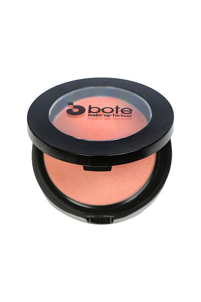Bote Number 04 Matte Blush Makeup