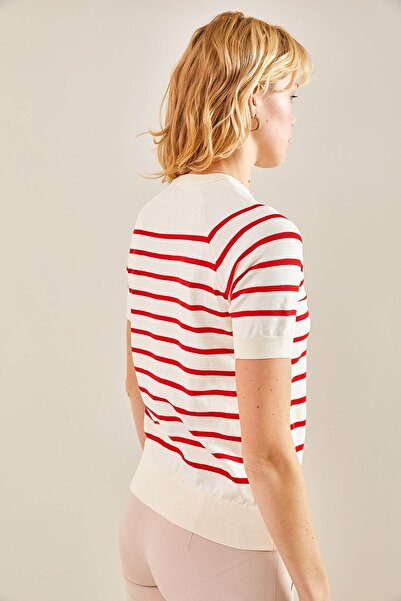 Bianco Lucci Women's Buttoned Sleeves and Elastic Skirt Knitwear Blouse