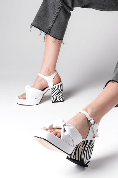 Mio Gusto Sandra White Color Platform Women's Heeled Sandals