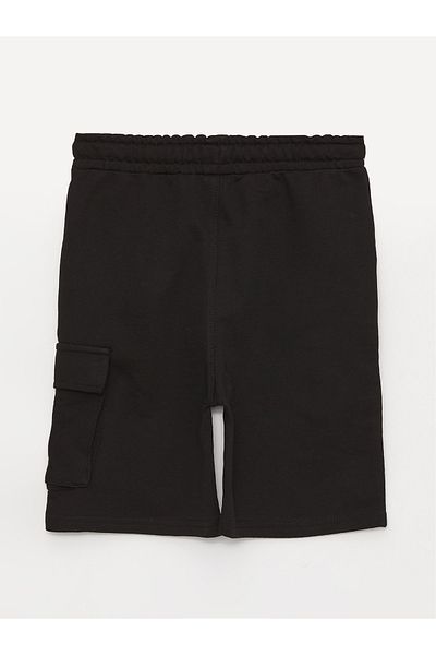 LC Waikiki Shorts - Grün - Mittlerer Bund