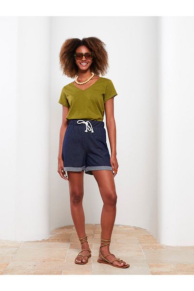 LC Waikiki Women's Straight Shorts - Elastic Waist