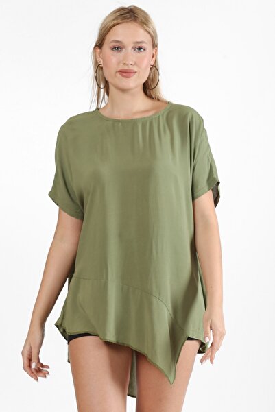 Chiccy Khaki Round Neck Bat Sleeve Asymmetrical Knitted T-shirt
