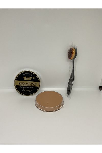 MT Make Up Cover Porcelain Foundation 210