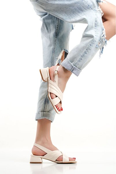 Rabia Çelik Cross-Strapped Vegan Leather Nude Heeled Sandals