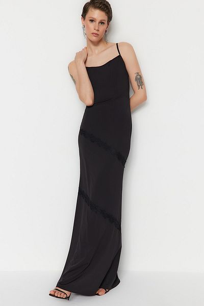 Trendyol Collection Μαύρο βραδινό φόρεμα μακρύ σωματότυπο πλεκτό δαντέλα TPRSS23AE00271