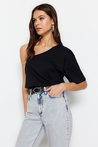 Trendyol Collection Černý asymetrický límec 100% bavlna Základní pletené tričko s jedním rukávem TWOSS23TS00379