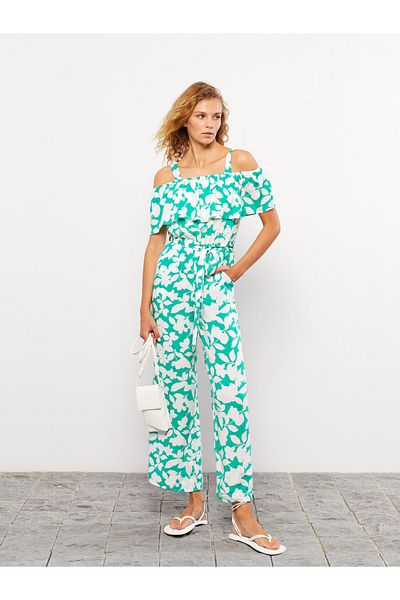 LC Waikiki Gemusterter Kurzarm-Jumpsuit aus Popeline mit U-Boot-Ausschnitt für Damen