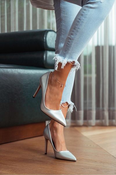 NİŞANTAŞI SHOES Vanessa Silber Matte Pointed Toe Damen Stiletto