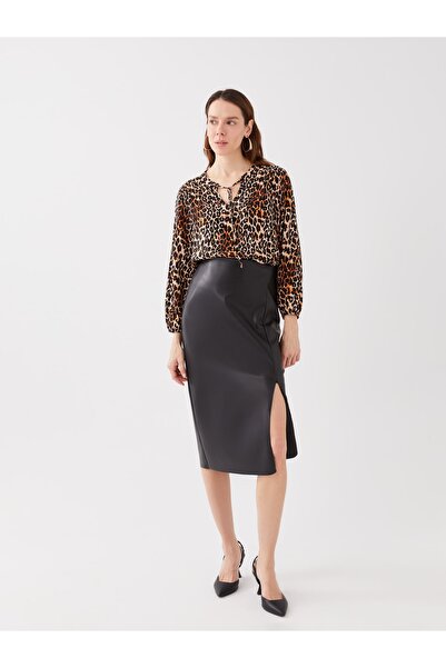 LC Waikiki Bağlamalı Yaka Desenli Uzun Kollu Kadın Bluz