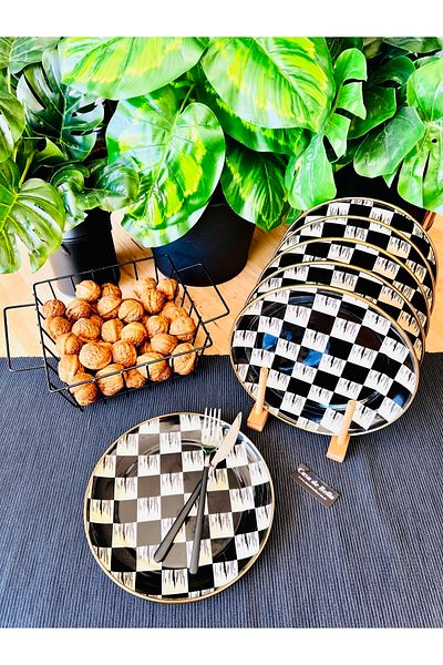 CASA DE BELLA Enameled 6-Person Cake Plate