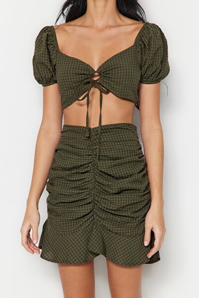 Trendyol Collection Khaki szőtt összegyűjtött blúz szoknyakészlet TBESS23AU00127