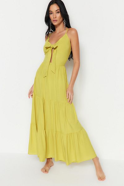Trendyol Collection Ölgrünes rückenfreies Maxi-Strandkleid aus Webstoff TBESS23EL00193