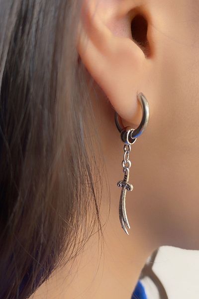 axexuar 316l Ring Steel Earrings Sulfikar Sword Model Hollowed Earssilver Gray Women Men Earrings