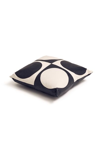 Desa Geometric Pattern Leather Pillowcase