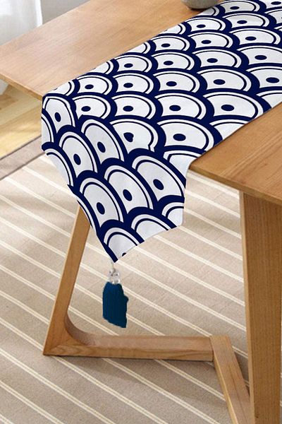Realhomes Alergăr triunghiular cu ciucuri decorative, cu model geometric Livense, colorat