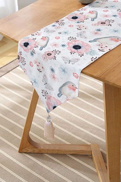 Realhomes Powder Blue Butterfly Flower Μοντέρνα Ψηφιακή Εκτύπωση Φούντες Chenille Triangle Runner