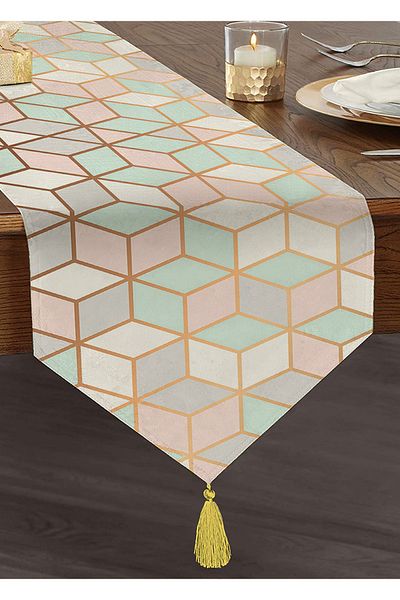Realhomes Μοντέρνα Ειδική Σχεδίαση Φούντες Chenille Triangle Runner με γεωμετρικό σχέδιο 3D Special Design