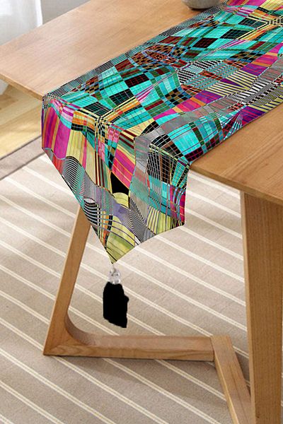 Realhomes Mozaic colorat, imprimat digital, alerg triunghi modern cu smocuri de chenille