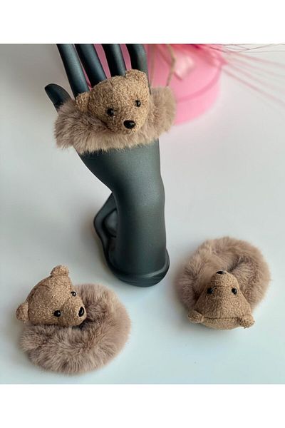 QUEEN AKSESUAR Women's Brown Fur Plush Bear Buckle