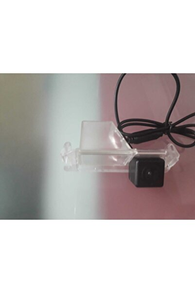 Navimate Hyundai I20 Tam Uyumlu Yeni Nesil Plakalık Geri Görüş Kamerası