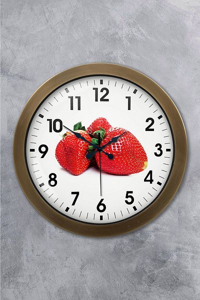 Kasva Concept 36 cm Antique Metal Strawberry Wall Clock