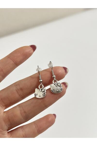 sleyshop Hello Kitty Kedi Küpe