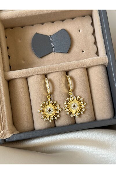 eva silvera Zirkon Taşlı Sallantılı Etnik Desenli Çiçekli Gümüş Küpe Gold Kaplama Anti Alerjik 925 Ayar Gümüş