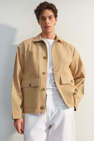 Trendyol Collection Περιορισμένης έκδοσης Stone Regular Fit Pocket Detailed Jacket TMNSS23CE00017