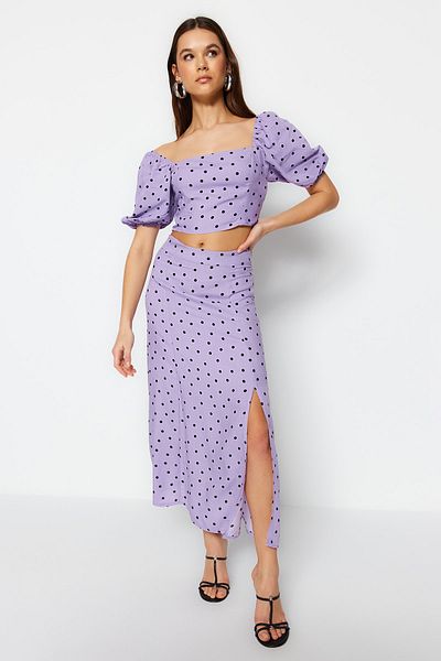 Trendyol Collection Fliederfarbenes Midi-Bluse- und Rock-Set – geteilt, gepunktet, Viskose-gewebt TWOSS20AU0097