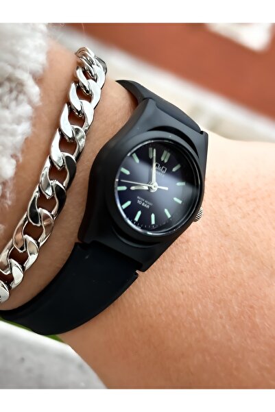 Q&Q Brand Black Color, Silicone Band, Small Case, Wristwatch with Numbers + Bracelet